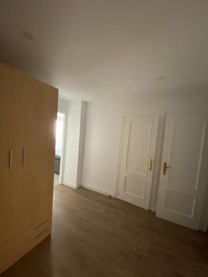 Habitacion Privada En Un Gran Sector Apartment Valencia Exterior photo